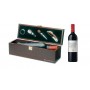 Coffret en bois avec accessoires contenant une bouteille 75 cl de Bordeaux Château Roquefort rouge 2016